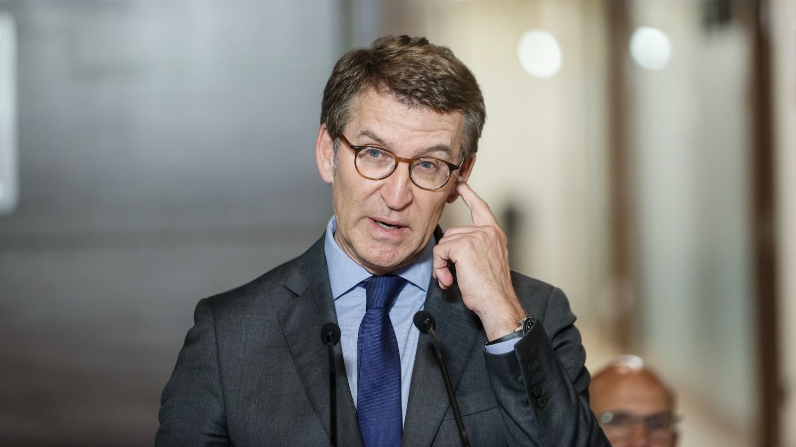 Feijóo insta a Argelia a no castigar a España por el giro de Sánchez en el Sáhara