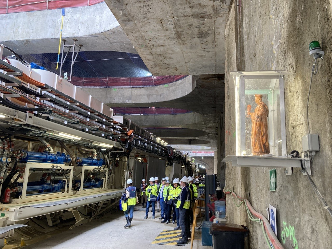 La tuneladora Mayrit en acción, perforando el túnel para la futura Línea 11 de Metro en Madrid.