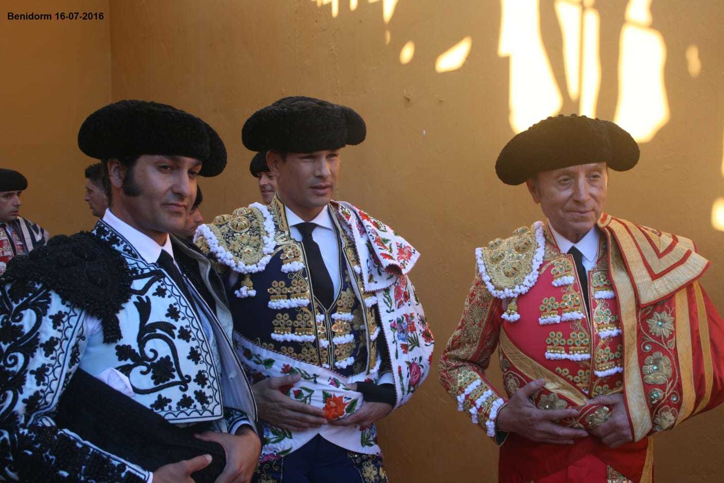 La Selección Española sub-19 de fútbol, con José Antonio Morante como uno de sus integrantes, busca la clasificación para el Europeo del próximo verano.