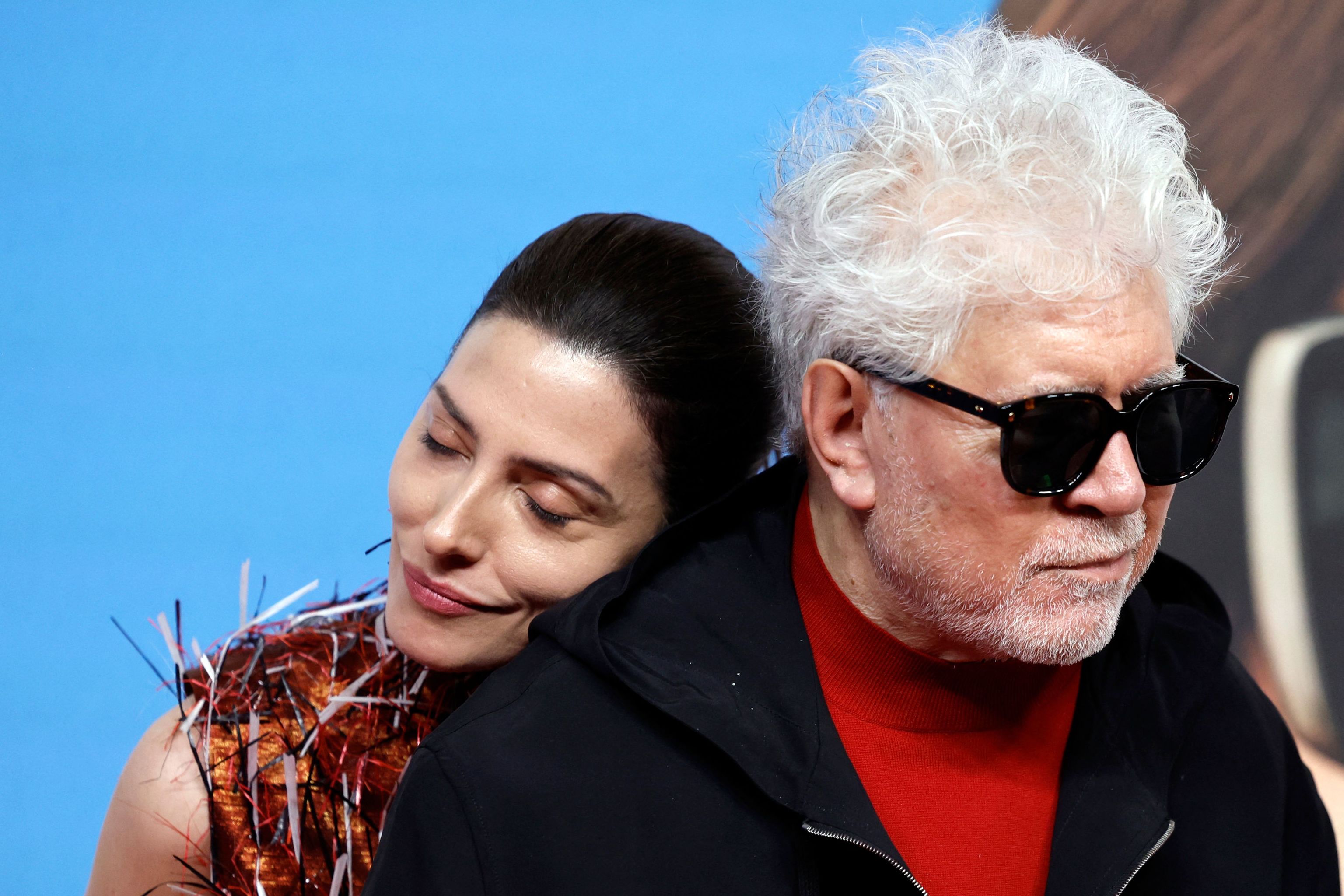 La genialidad de Almodóvar: 'Amarga Navidad' deja sin palabras a la crítica
