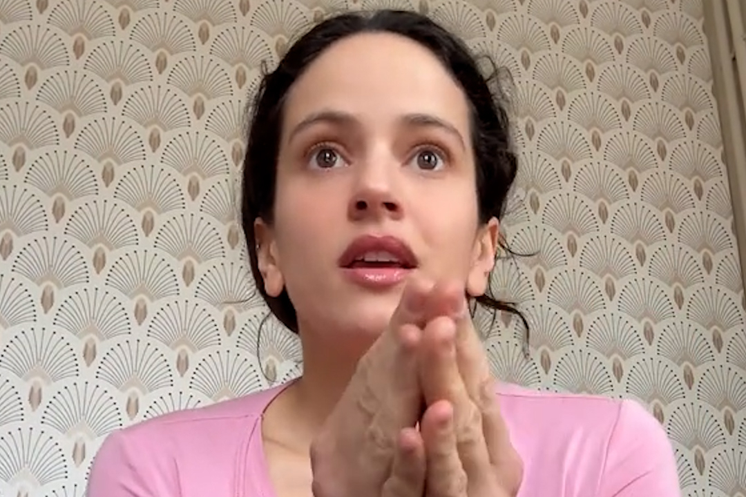 Portada del libro Maldito Éclair de Rubén Lardín, con un diseño que imita a la editorial Gallimard