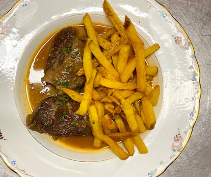 Bodega Josefa, un local que mantiene su esencia original mientras se adapta a las necesidades actuales.