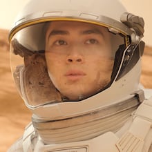 La serie 'Deadloch' nos presenta un mundo donde el humor y la sátira se entrelazan.