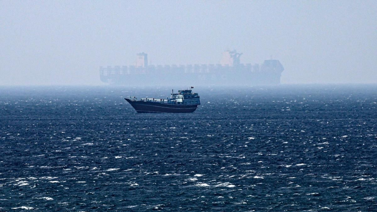 El transporte marítimo global en un punto ciego: la guerra en Ormuz revela su importancia