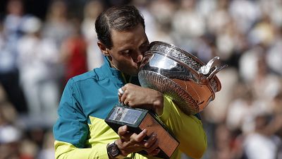 Rafa Nadal celebrando su victoria en Roland Garros