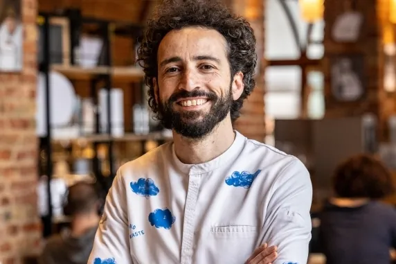 El lado oscuro de la alta cocina: un chef con estrella Michelin revela la verdad