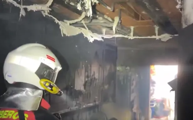 Incendio en Alalpardo deja seis personas atendidas por intoxicación