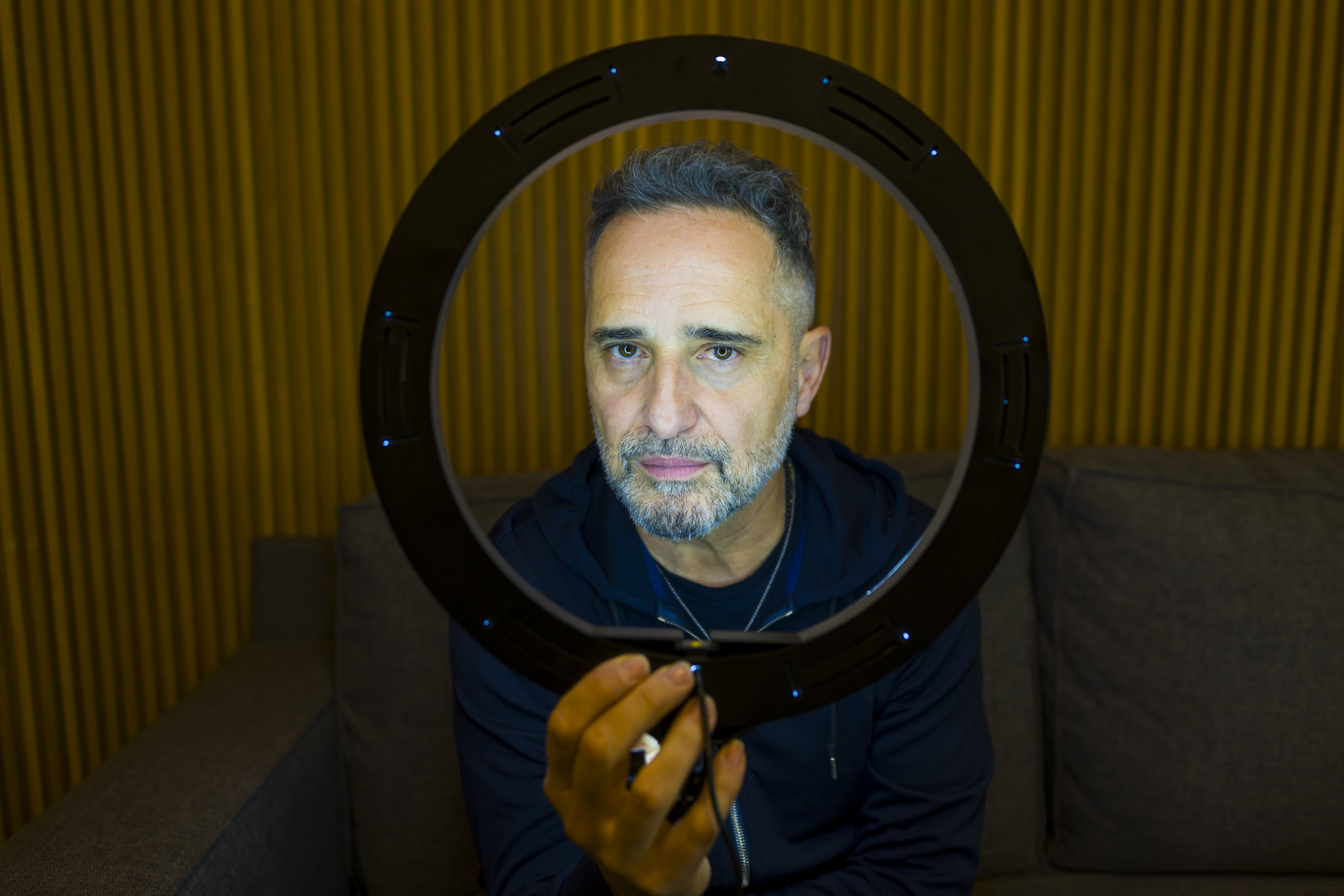 Jorge Drexler, un referente en la música latina, en una entrevista relajada. (Fuente: El Mundo Cultura)