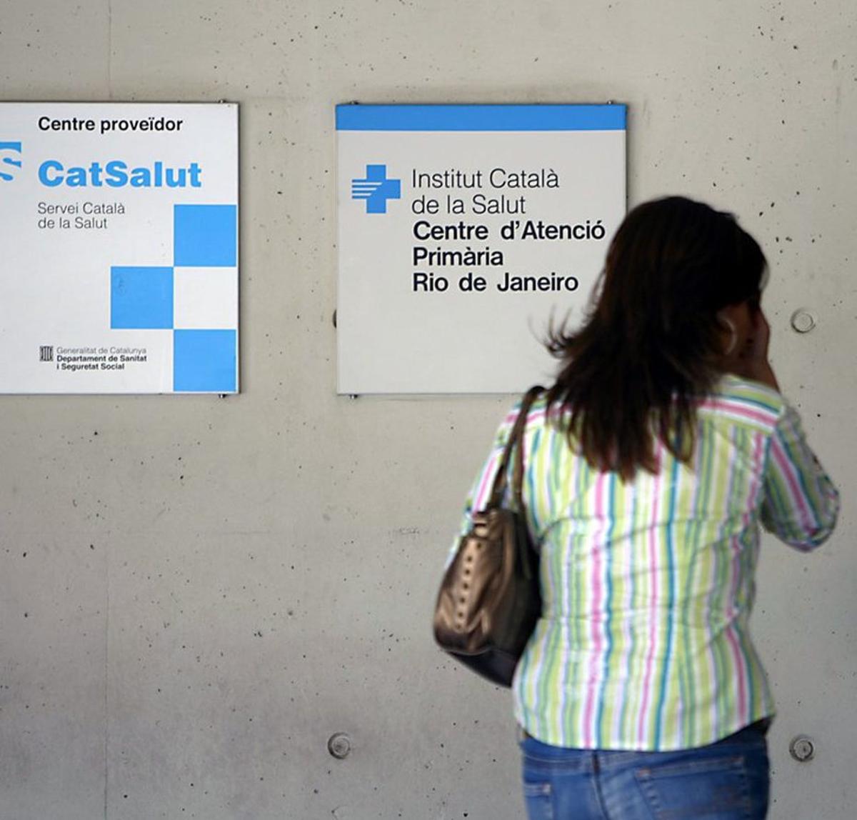 La Generalitat incentiva a centros médicos para reducir tiempos de baja pese a críticas