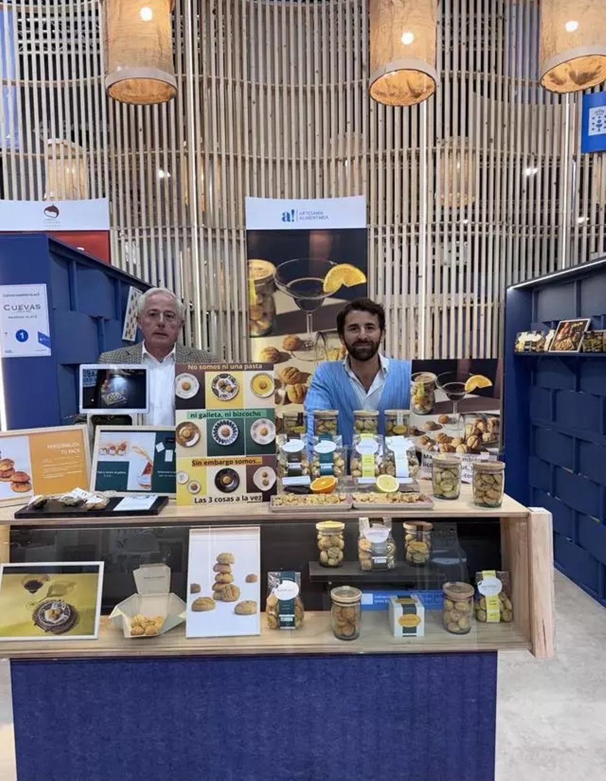 Las Martietas de Fío, recién horneadas, son un dulce artesano que ya se vende en varias tiendas gourmet de todo el mundo. (Fuente: El Periódico)