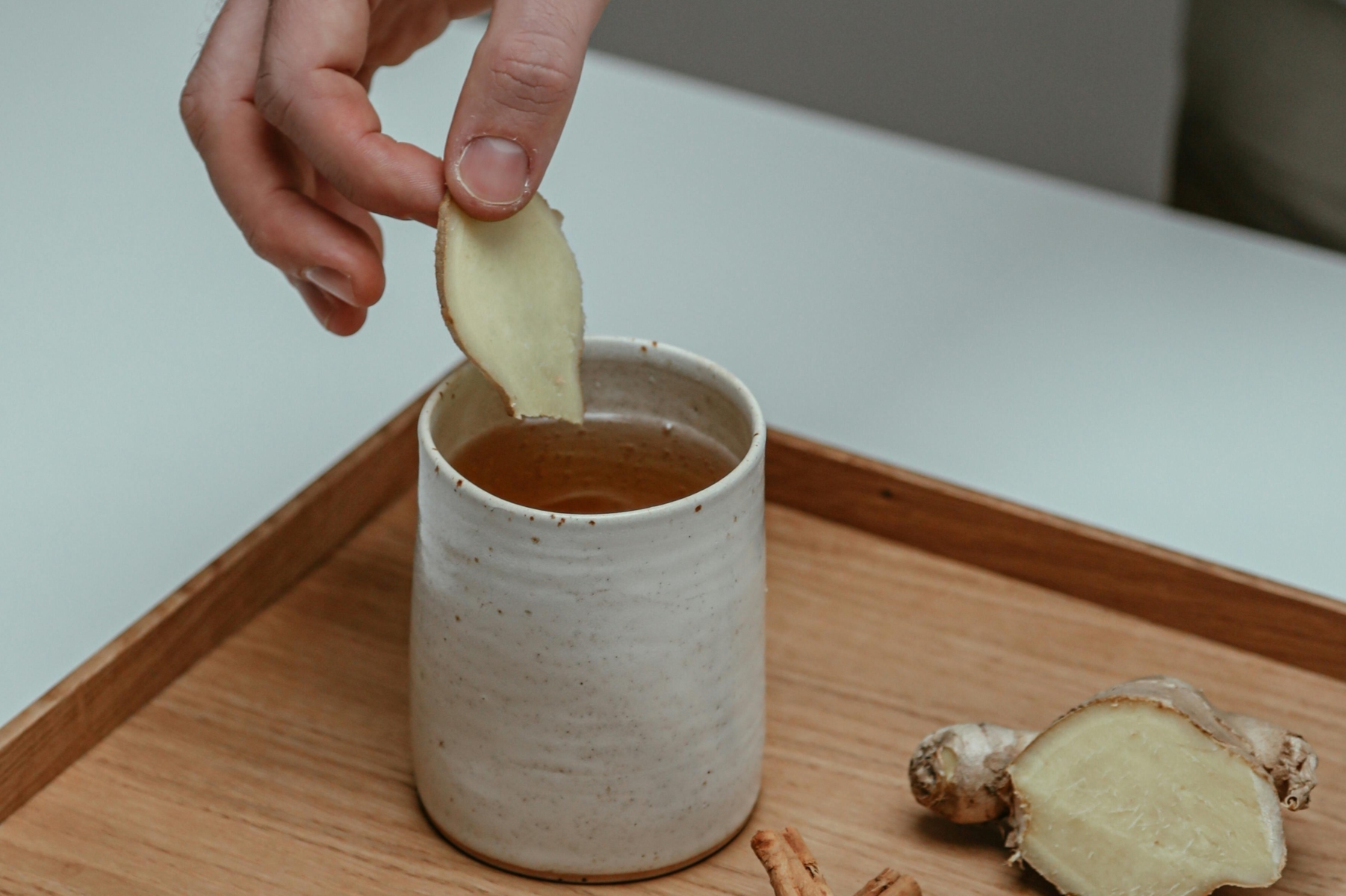 9 Infusiones para Reducir la Hinchazón Abdominal de Forma Natural