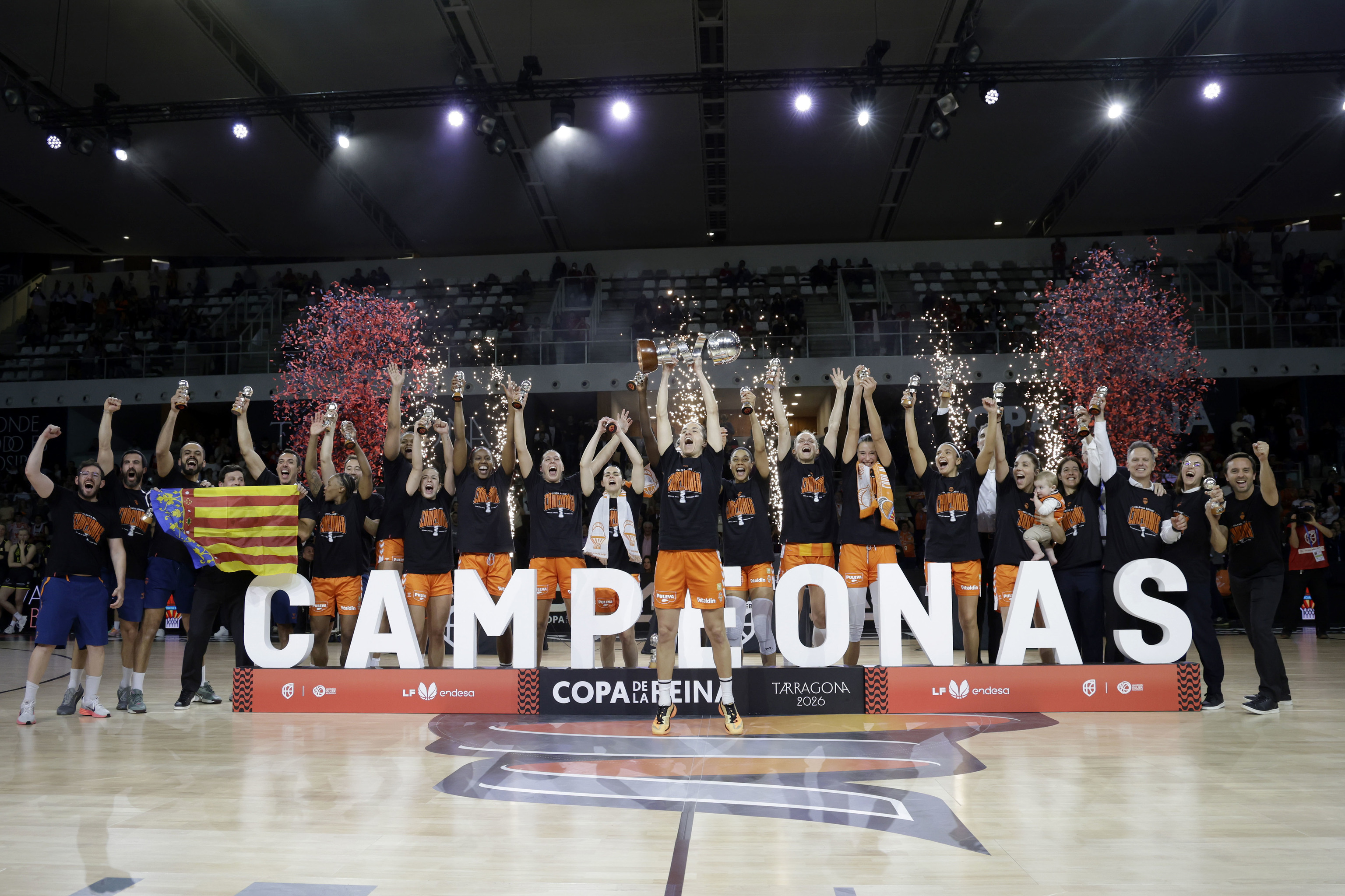 Valencia Basket conquista la Copa de la Reina por segunda vez