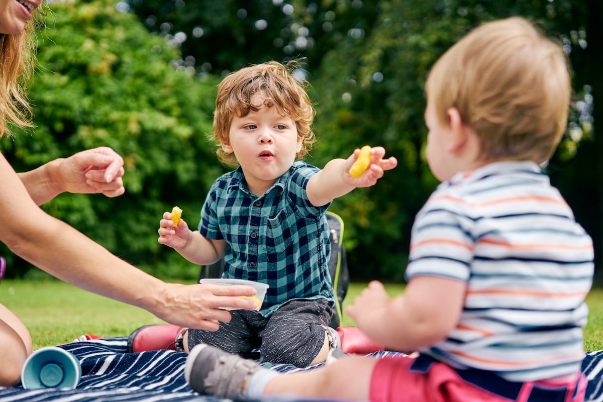 La importancia de no obligar a los niños a compartir: un enfoque respetuoso con su desarrollo