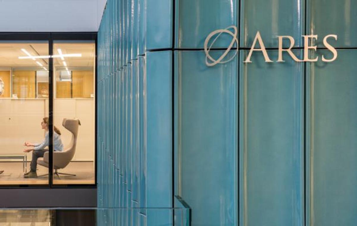 Ares redefine su estrategia en el mercado inmobiliario español