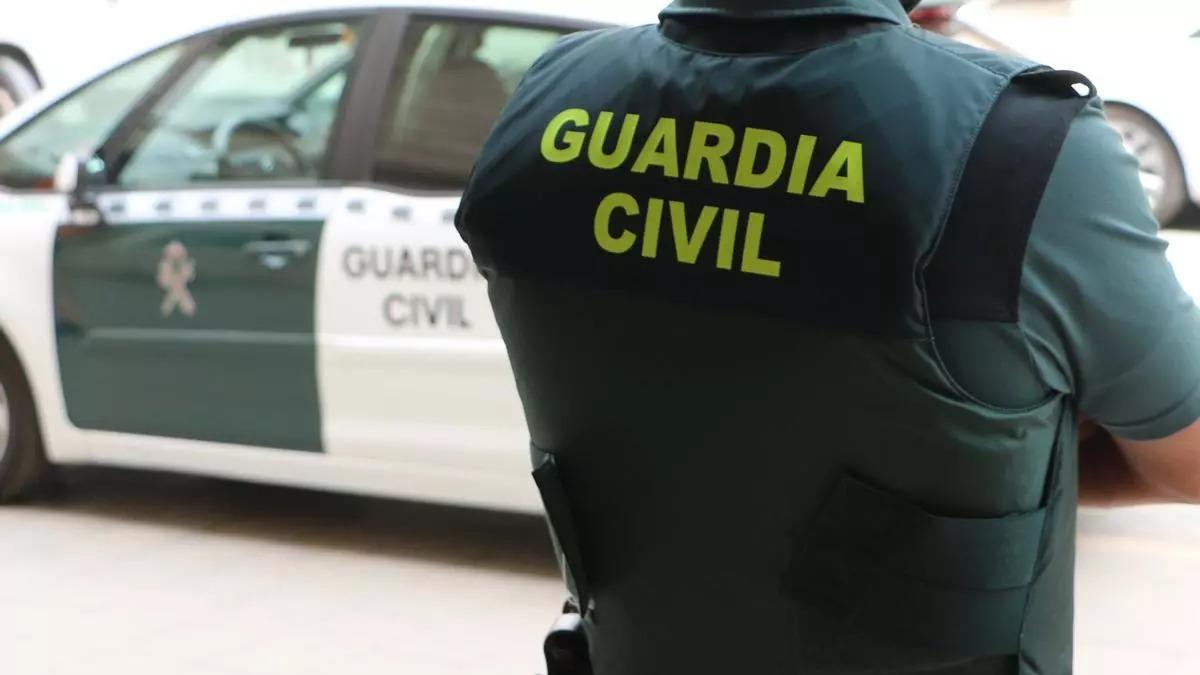 La Guardia Civil alerta sobre el riesgo de no respetar esta señal durante la Semana Santa