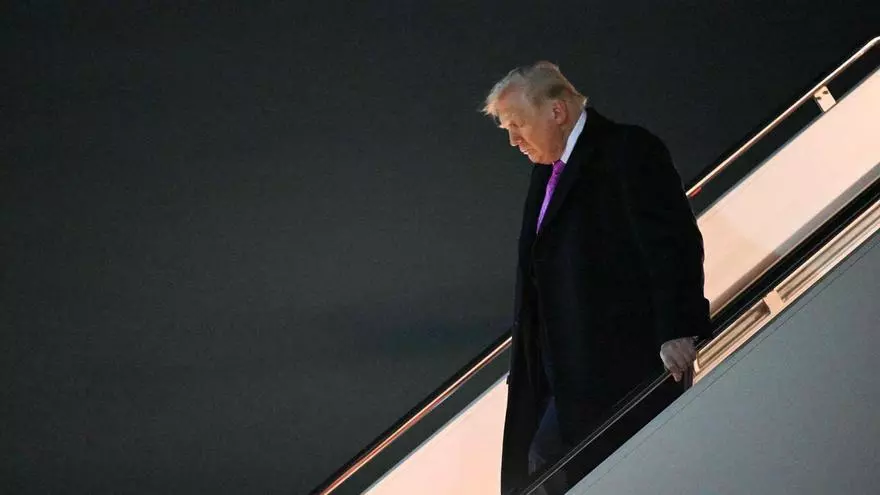 Astronautas de la misión Artemis II en el Centro Espacial Kennedy (Fuente: El Periódico)