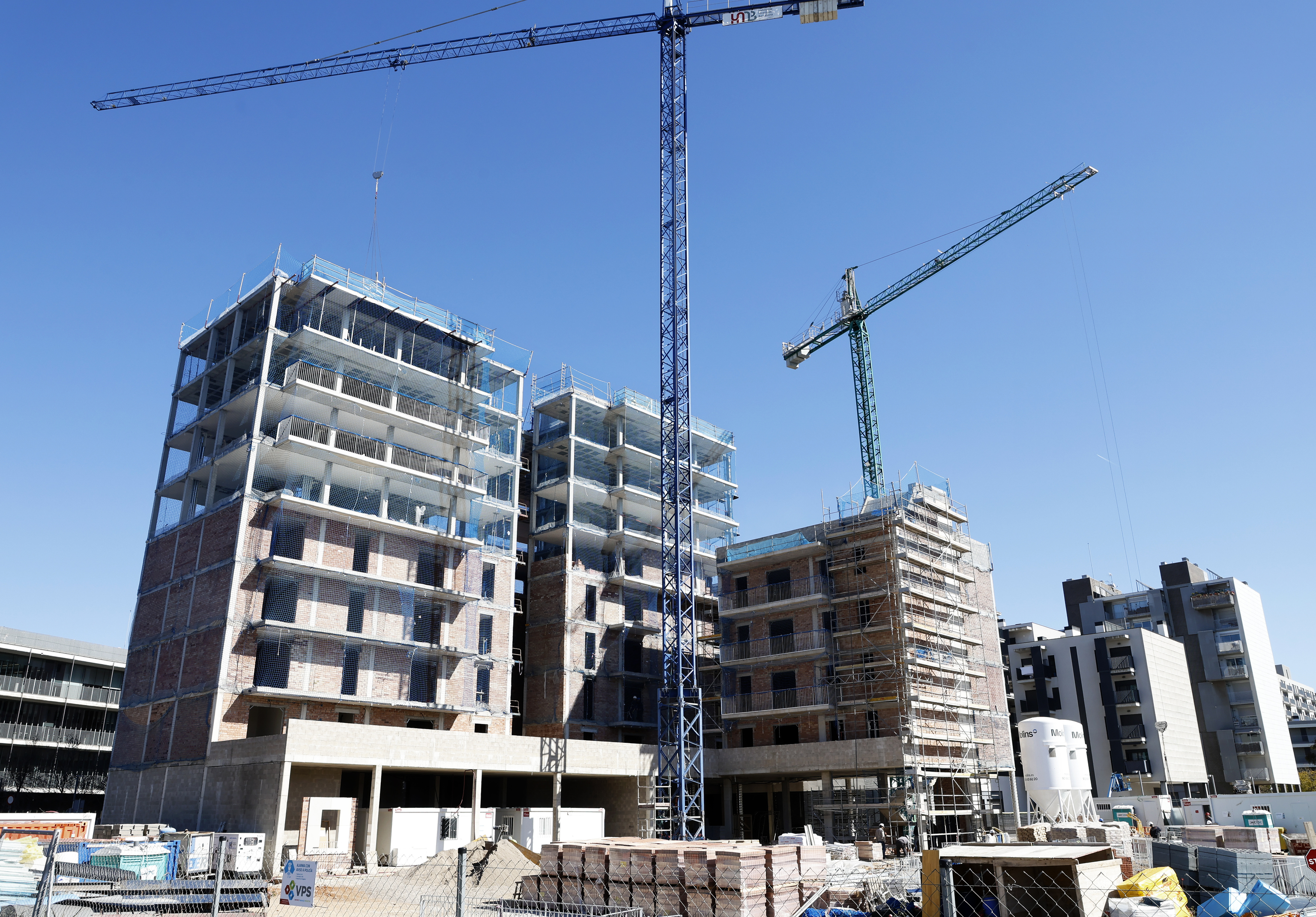 El euríbor experimenta su mayor alza mensual desde 2023 y encarece las hipotecas