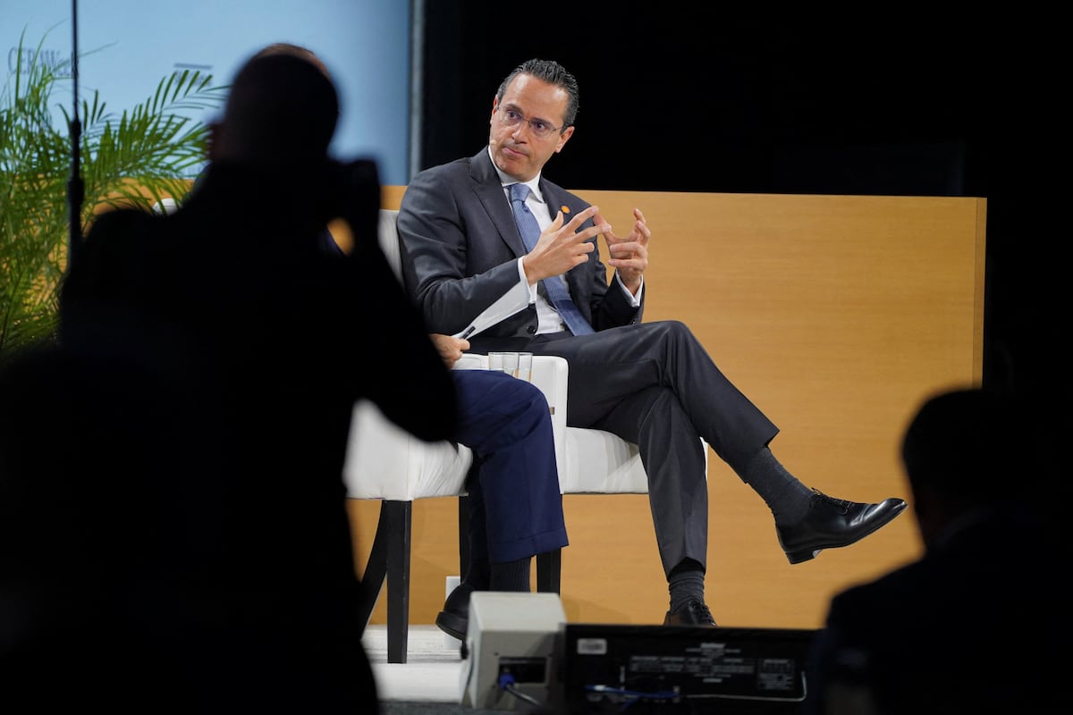 La industria de los carburantes en una encrucijada: señales contradictorias en el mercado