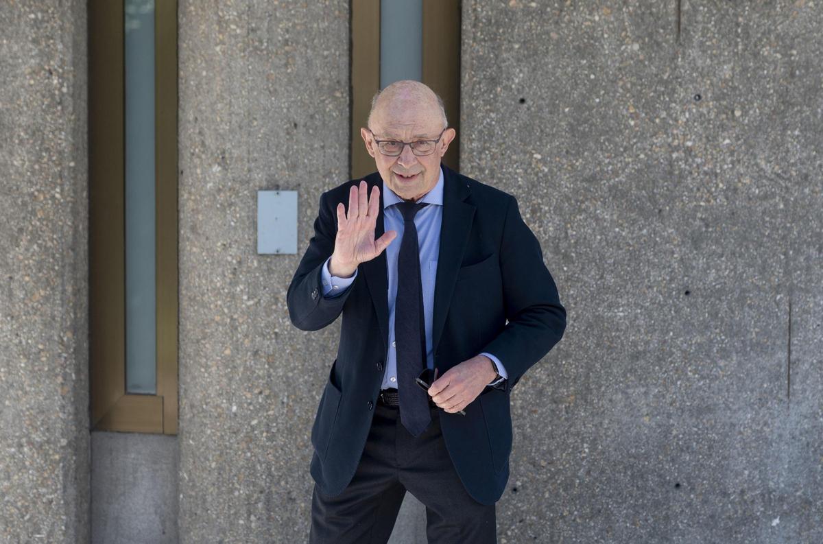 El exministro de Hacienda Cristóbal Montoro en un acto público (Fuente: El Periódico)