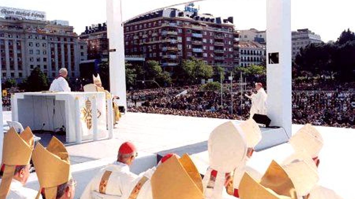 La visita del Papa a Madrid: un desafío logístico para encontrar alojamiento gratuito y 10.000 voluntarios