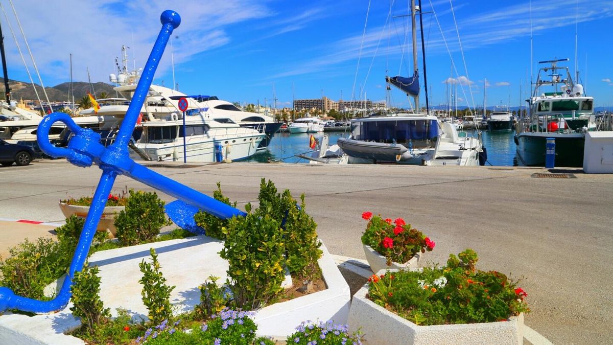 Condena a 15 años por amaños en el puerto de Benalmádena: corrupción política y fraudes