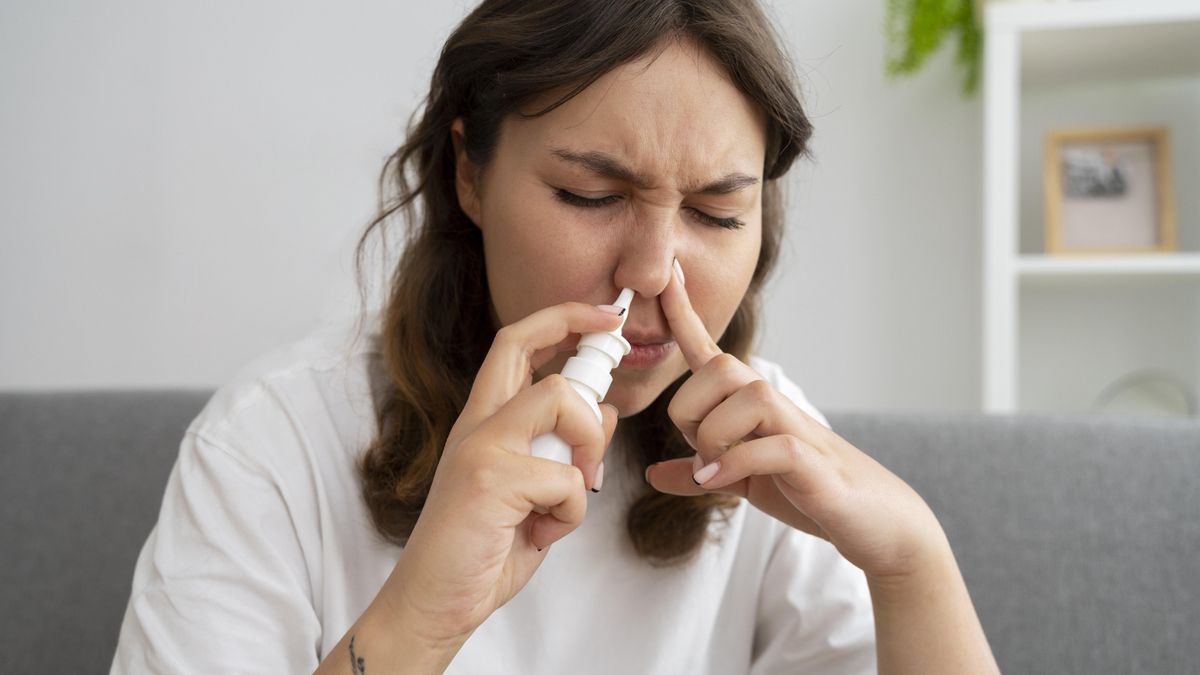 Cómo usar sprays nasales sin caer en la dependencia: consejos de una experta