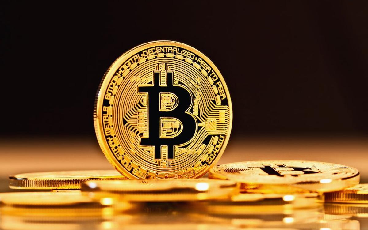 Bitcoin rompe su correlación con el petróleo: ¿qué significa para el mercado?