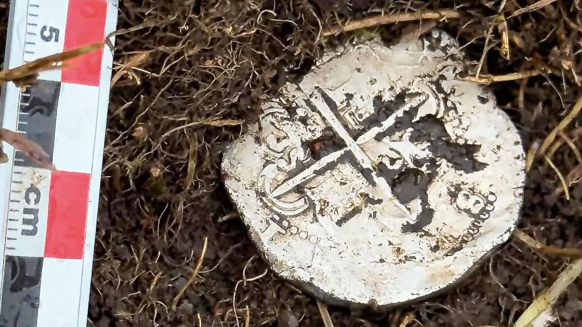 Descubren moneda de 1584 en la ciudad maldita de la hambruna en Chile
