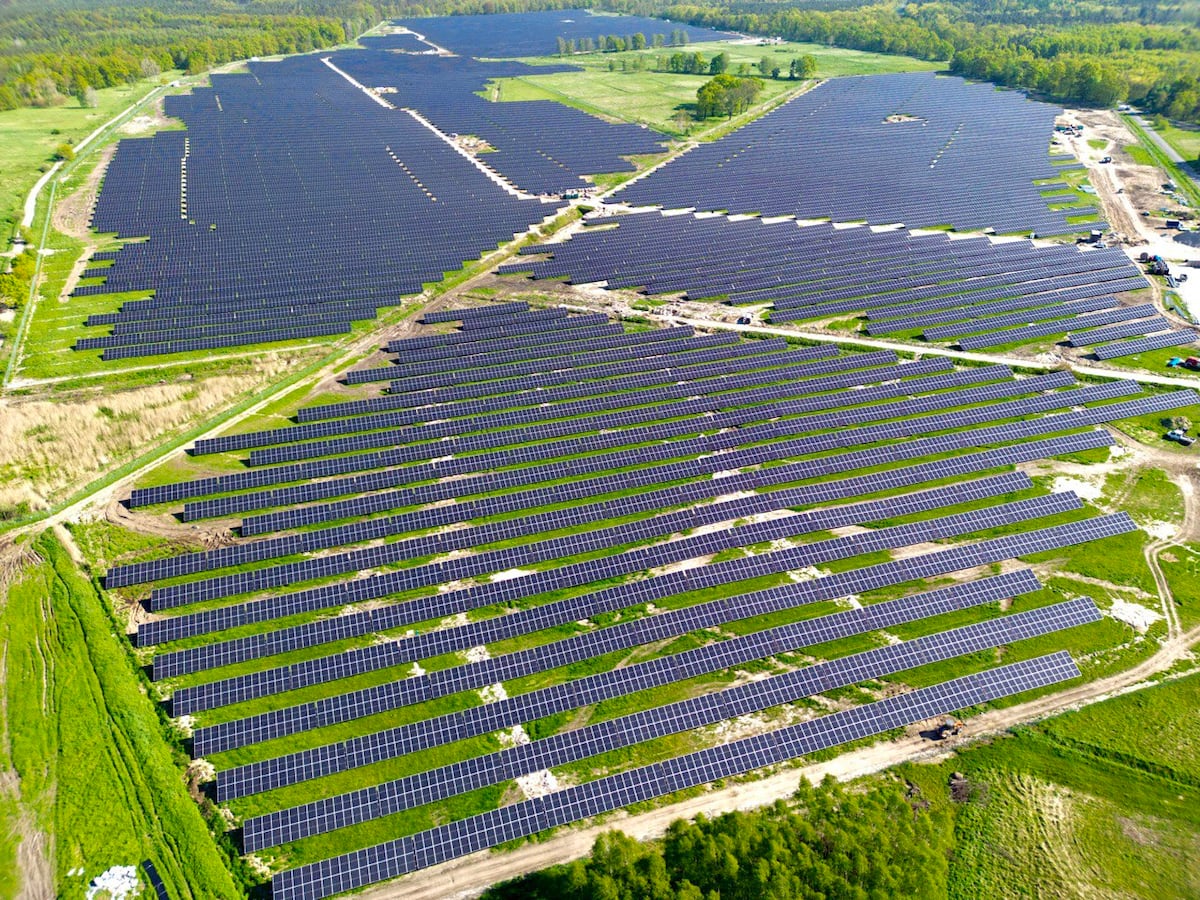 Qualitas Energy reafirma su compromiso con la transición verde pese al auge del petróleo