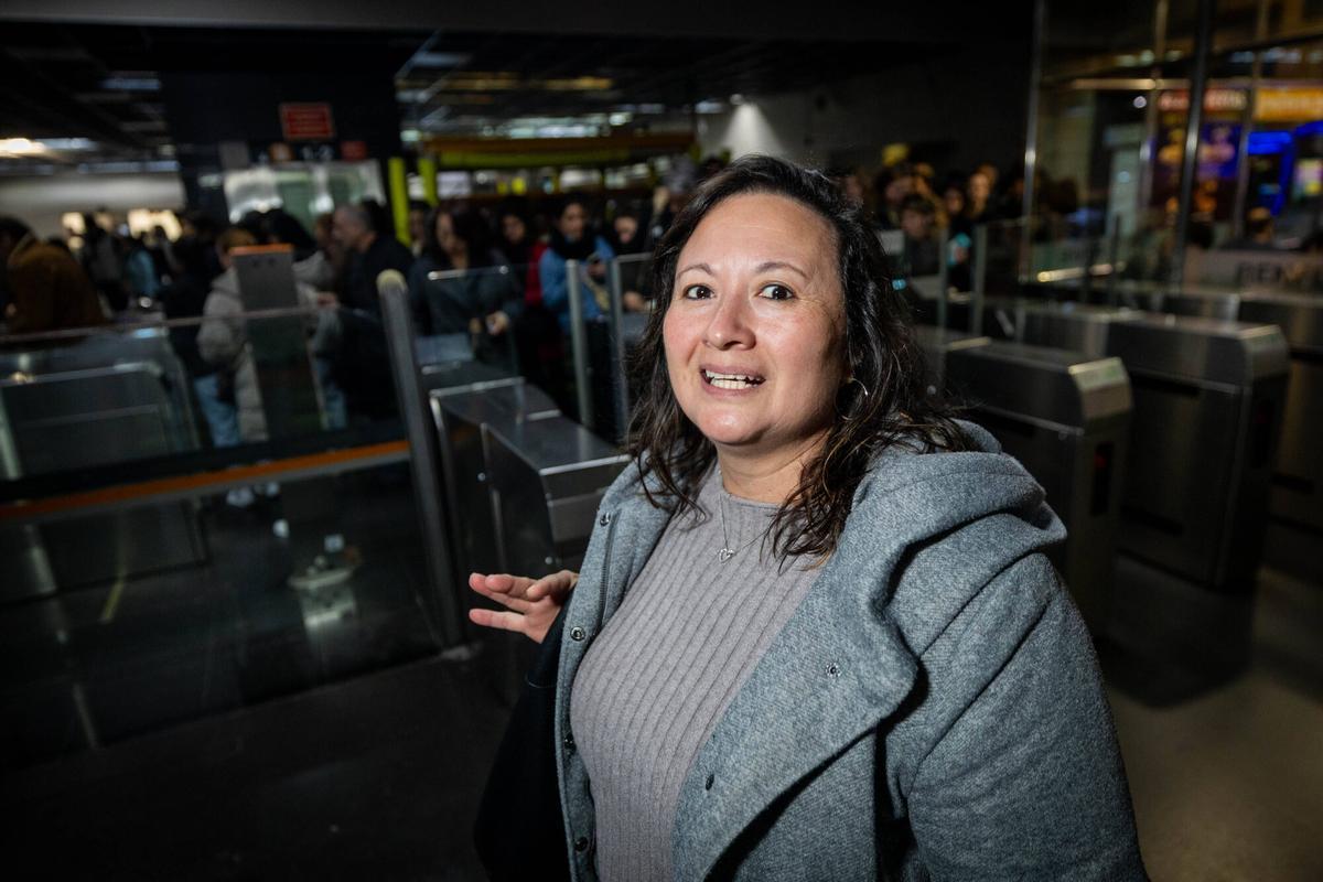 Usuarios de Rodalies en Catalunya: 'Preferimos pagar y que el servicio funcione'