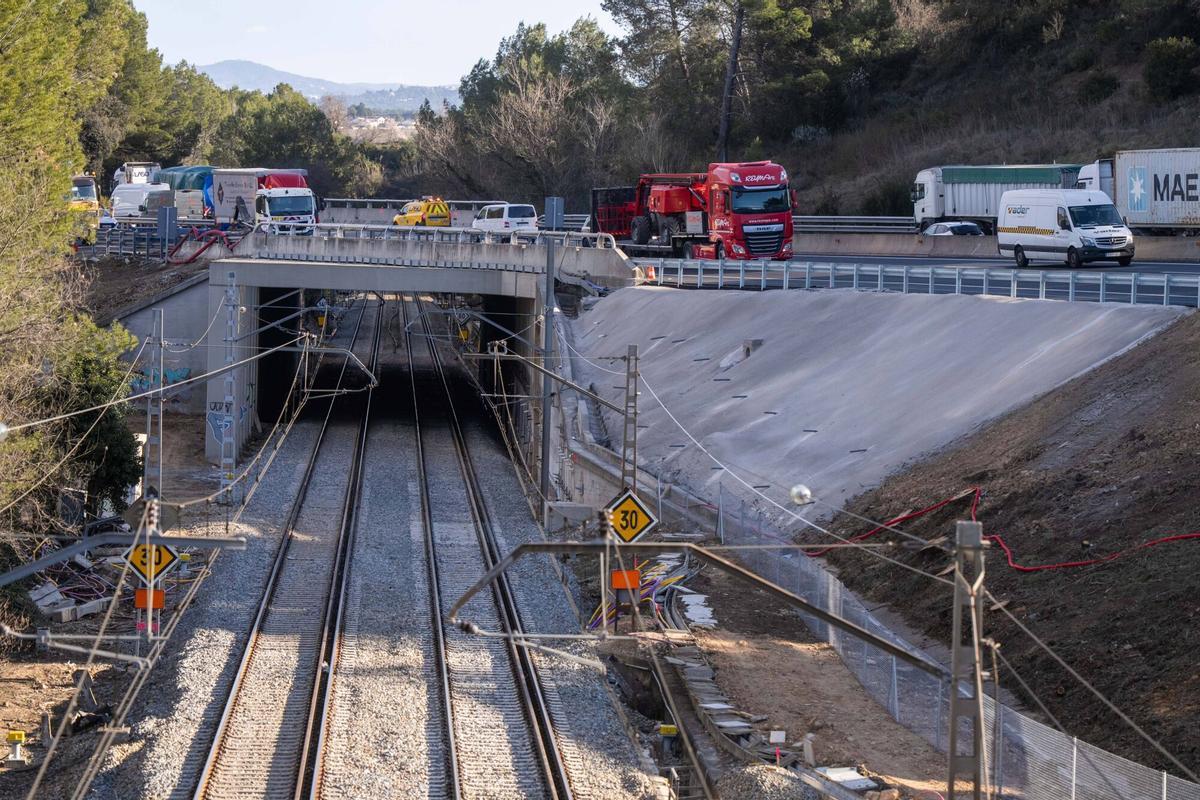 La crisis ferroviaria en Catalunya se prolonga: Rodalies no recupera la normalidad hasta junio