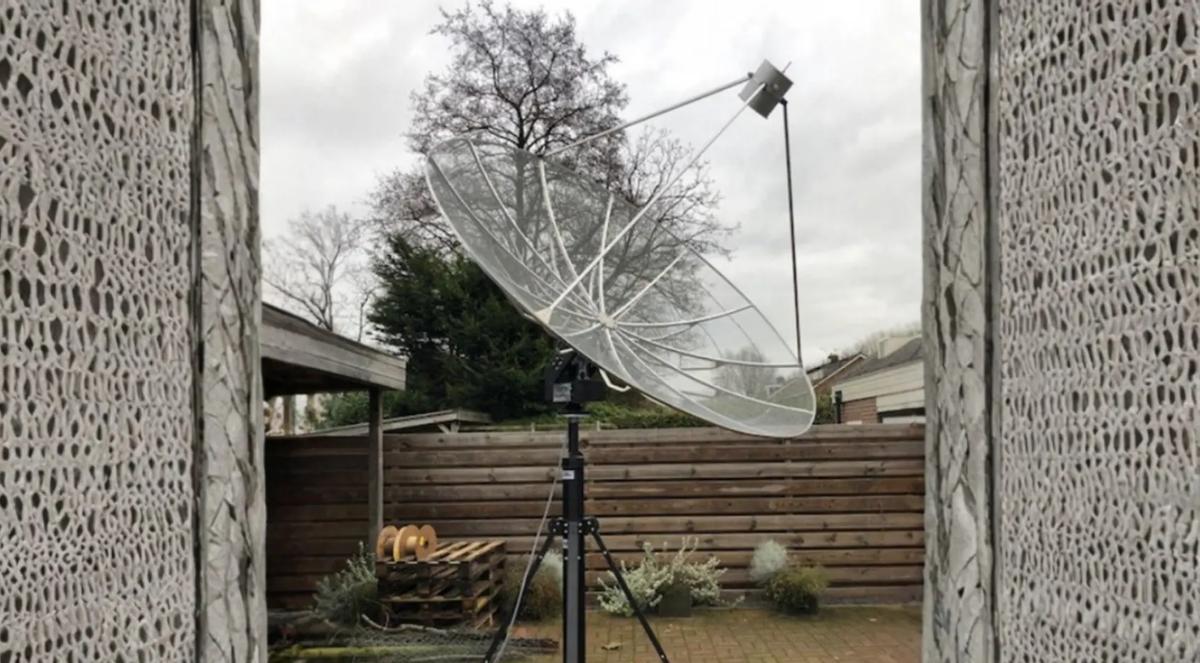 Representación artística de la nave espacial Orión, del programa Artemis, en su rumbo hacia la Luna. (Fuente: El Periódico)