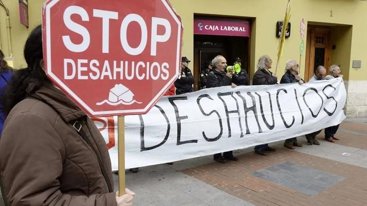 La urgencia de un impuesto a los ultrarricos para proteger la democracia