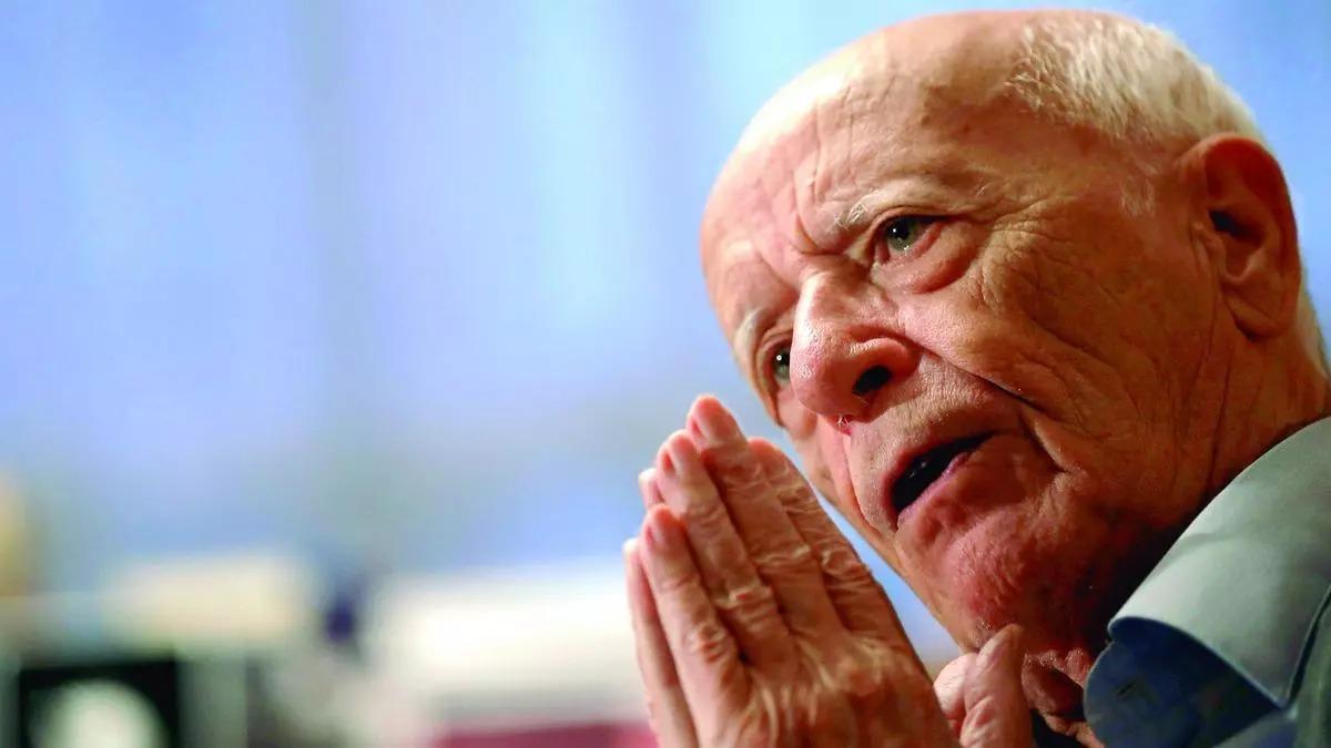 Emilio Lledó: La cultura y la educación son la verdadera riqueza de un pueblo