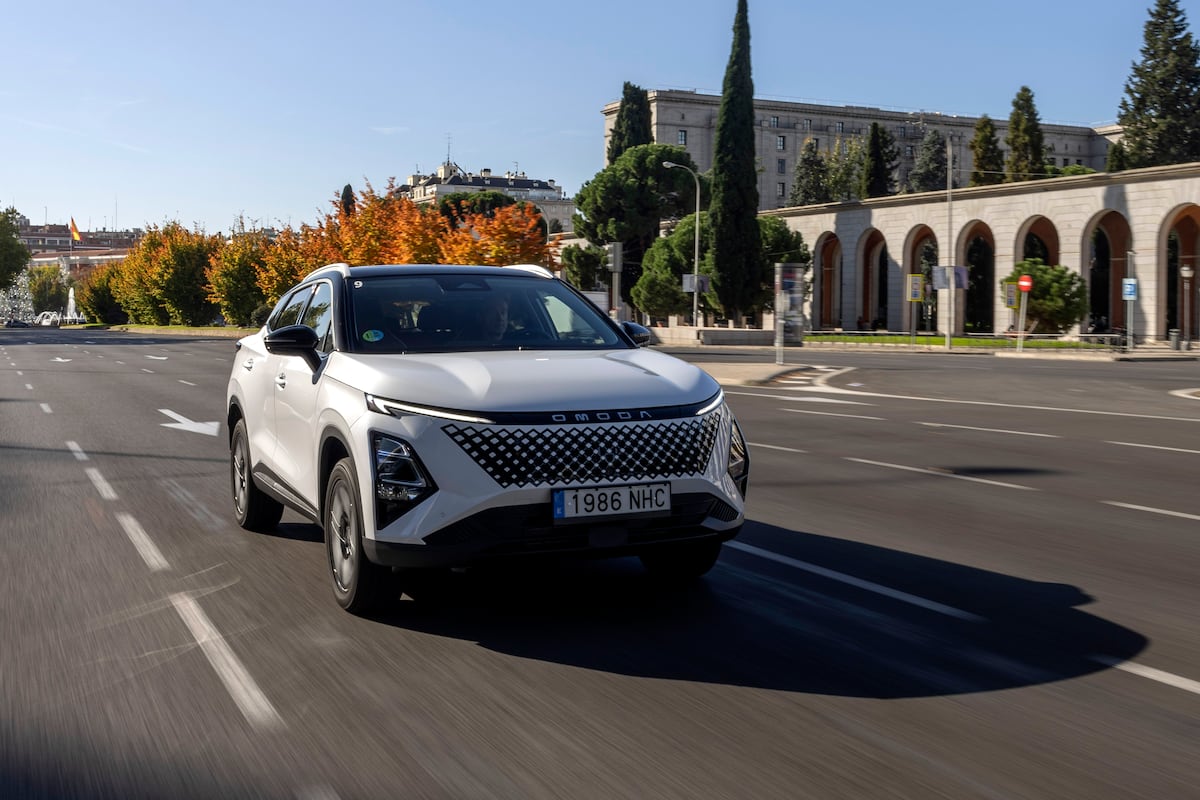 El OMODA5 SHS-H revoluciona la seguridad al volante con 20 sistemas de asistencia