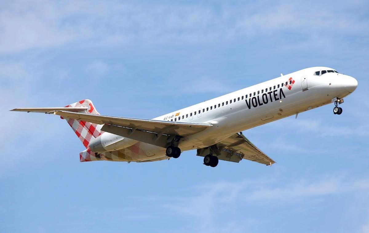 Volotea cancela vuelos por alza del precio del combustible en verano