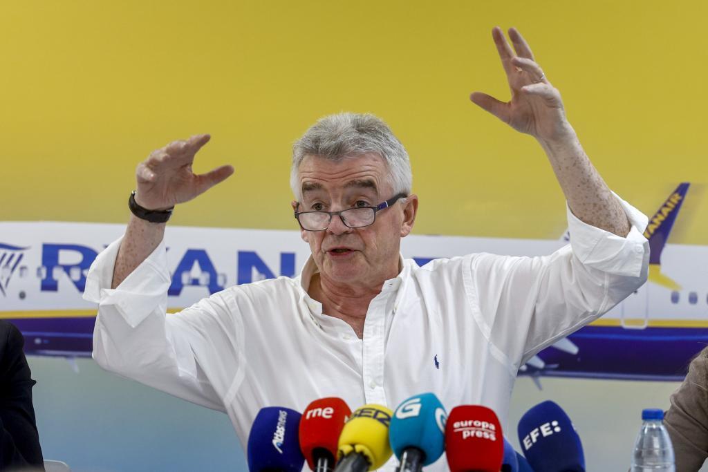 Ryanair advierte de posibles interrupciones en suministro de combustible por guerra en mayo