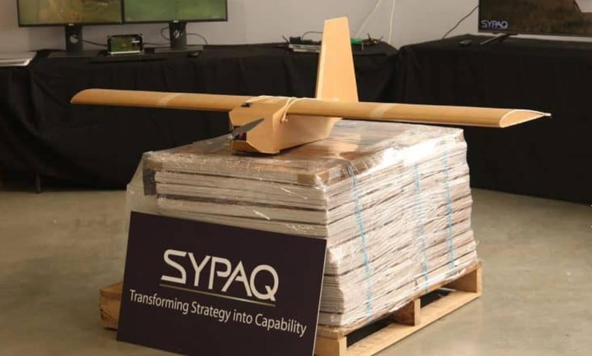 Un dron de cartón Papydrone durante unas pruebas realizadas para el ejército de Corea del Sur (Fuente: El Periódico Política)