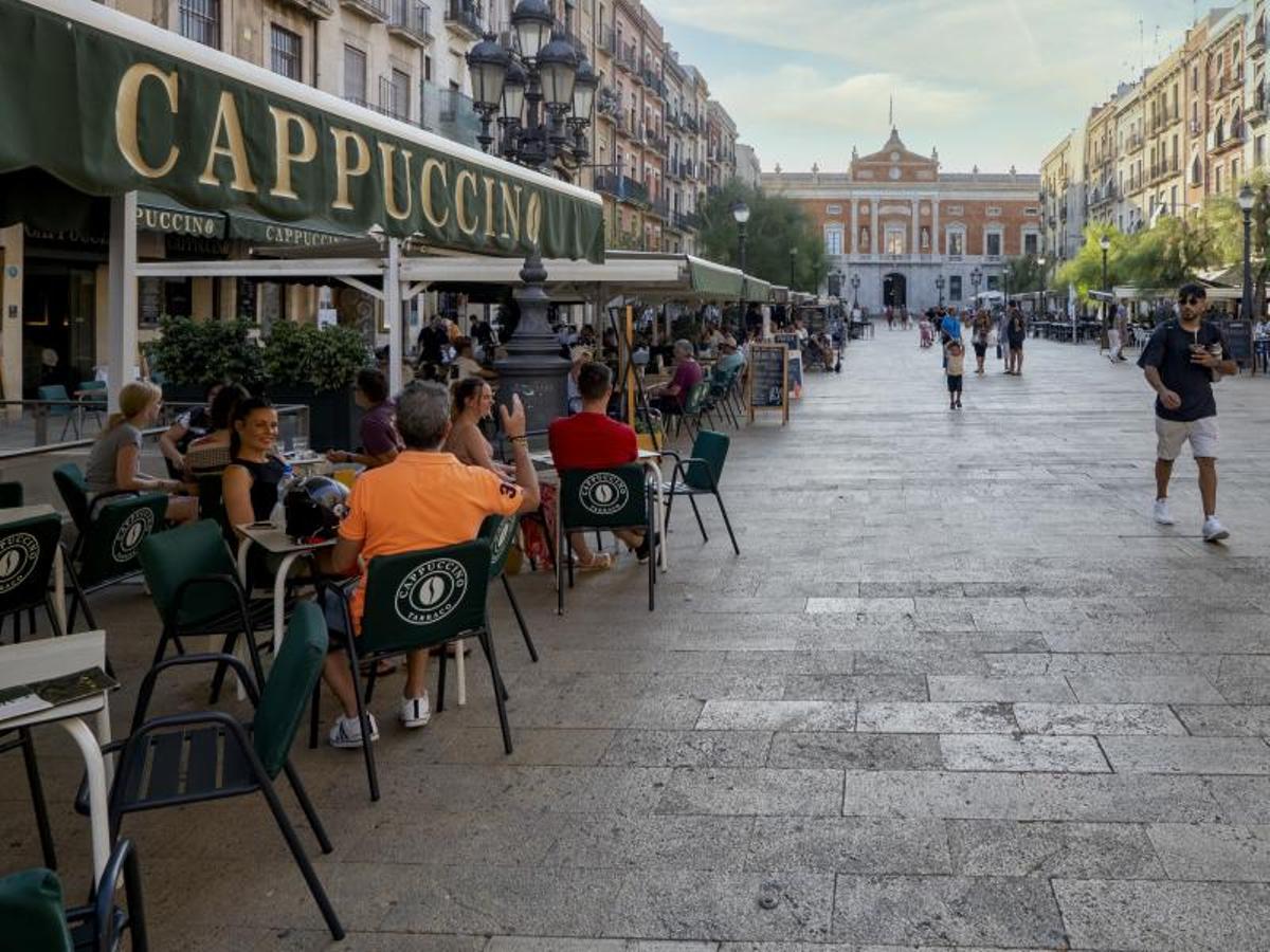 Tarragona impulsará el catalán en comercios con nueva normativa y posibles ayudas