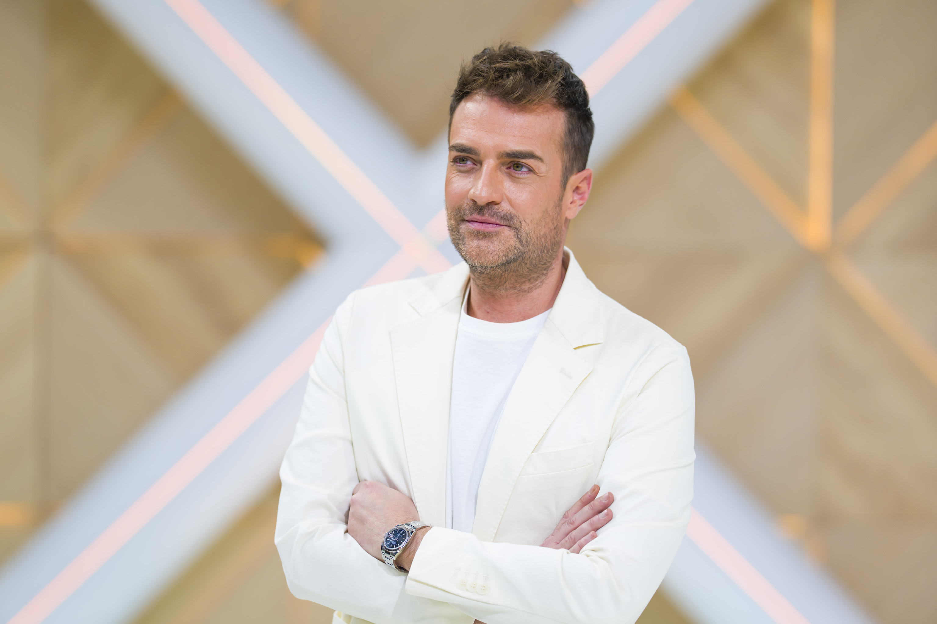 Miquel Valls presentando su novela 'El ruido bajo la piel' (Fuente: El Mundo Cultura)