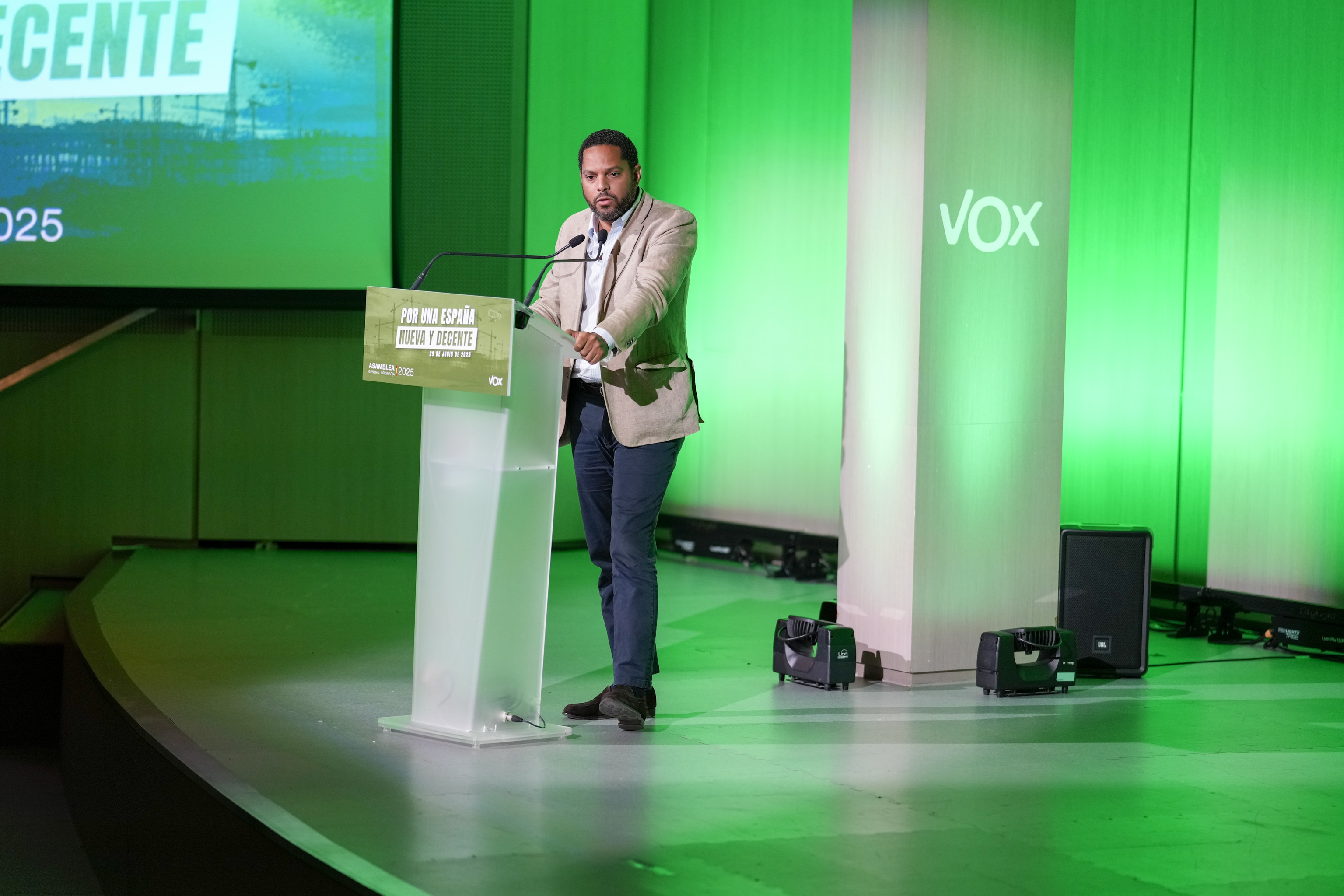 Vox arremete contra Feijóo y el PP por la crisis interna del partido