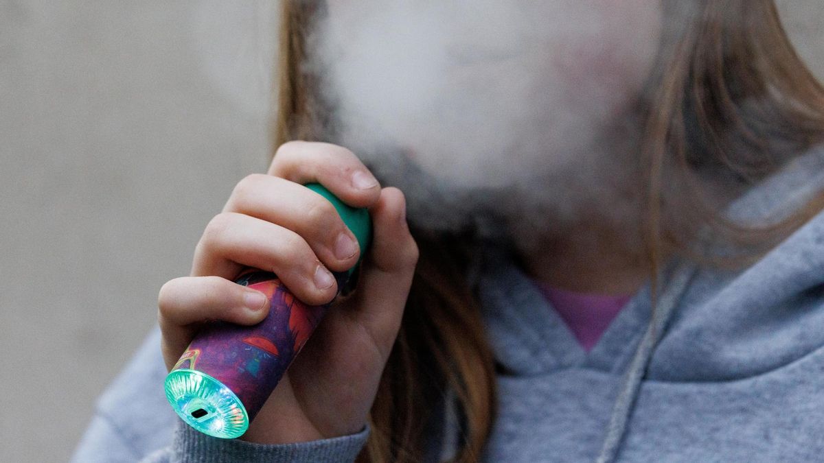 El alarmante aumento del vapeo adolescente: problemas de salud y ganancias millonarias
