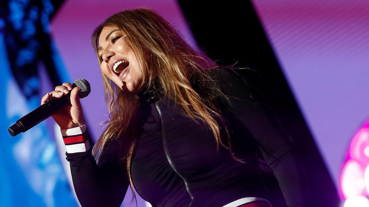 Amaia Montero vuelve a escena con polémica: su nuevo look desata comparaciones con Leire Martínez