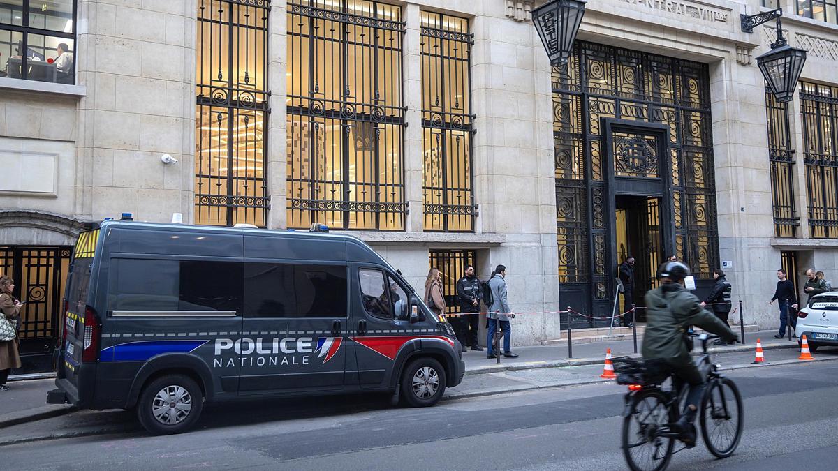 Francia refuerza la seguridad de bancos estadounidenses tras amenazas de un grupo iraní