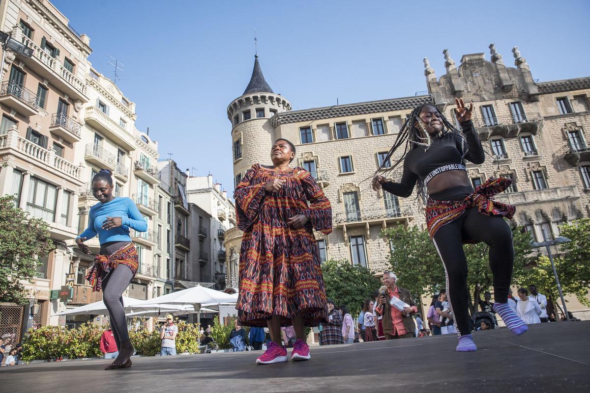 Catalunya Central: La población extranjera crece un 137,5% en dos décadas