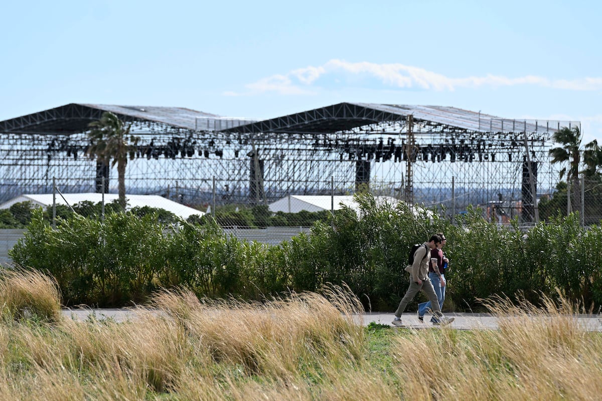 El SanSan Festival de Benicàssim suspende su primera jornada por el fuerte viento