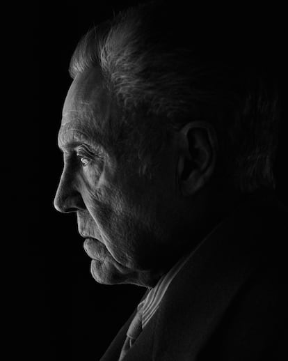 Christopher Walken bailando en el vestíbulo de un hotel en el vídeo de Fatboy Slim 'Weapon of Choice' (Fuente: El País)