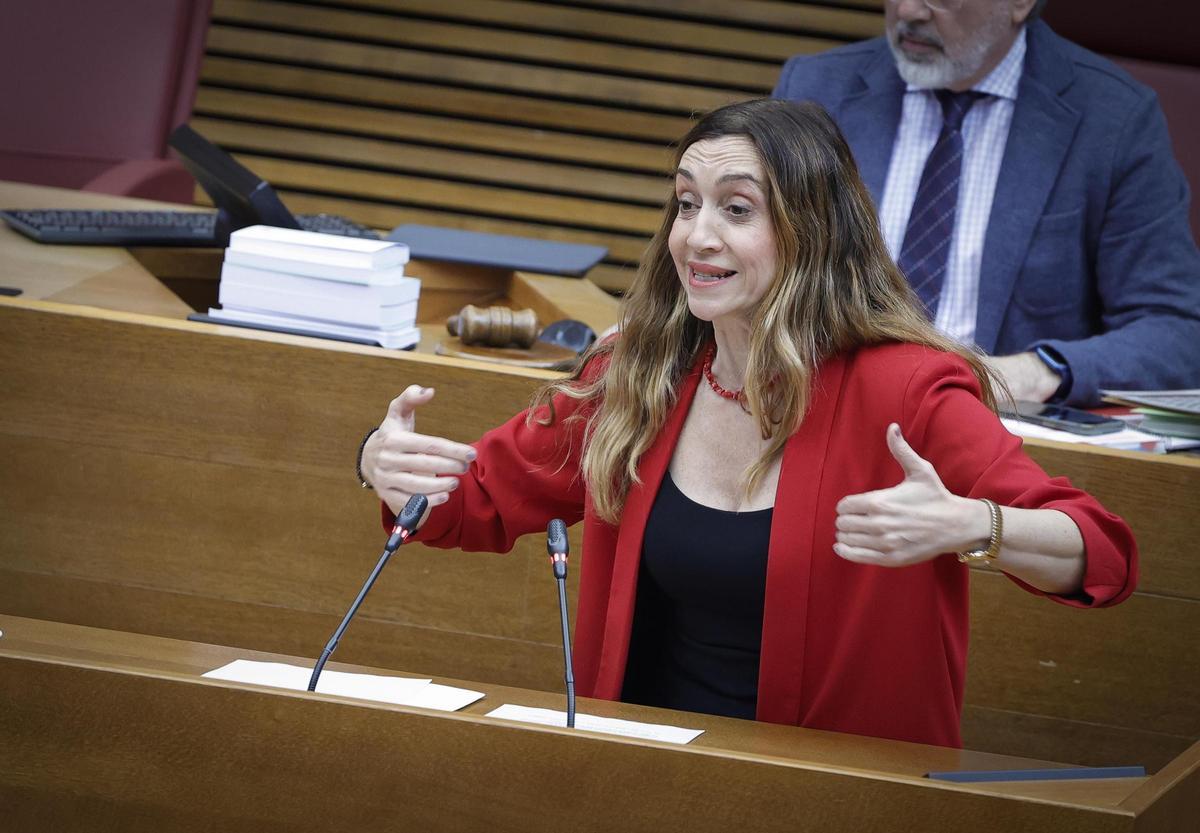 Compromís denuncia la 'deriva xenófoba' del PP por apoyar a Vox en inmigración