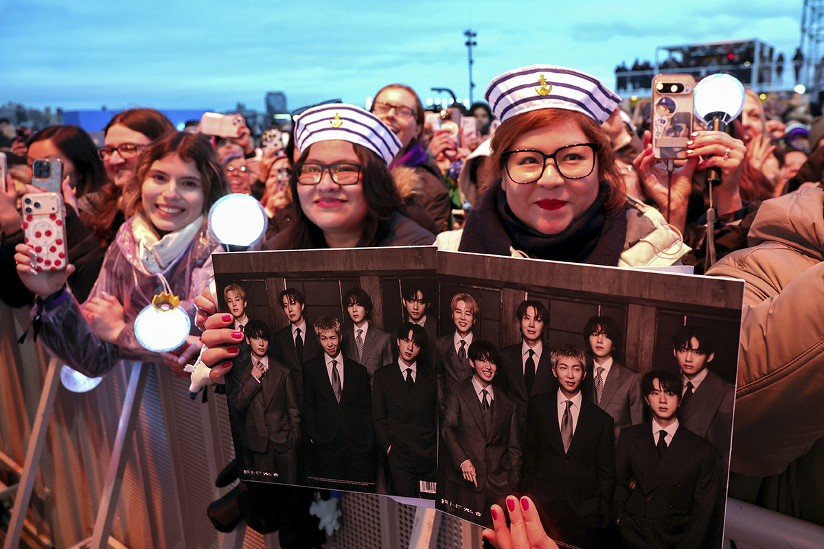 El Regreso Triunfal de BTS: Récords de Streaming y Ventas con su Nuevo Álbum Arirang