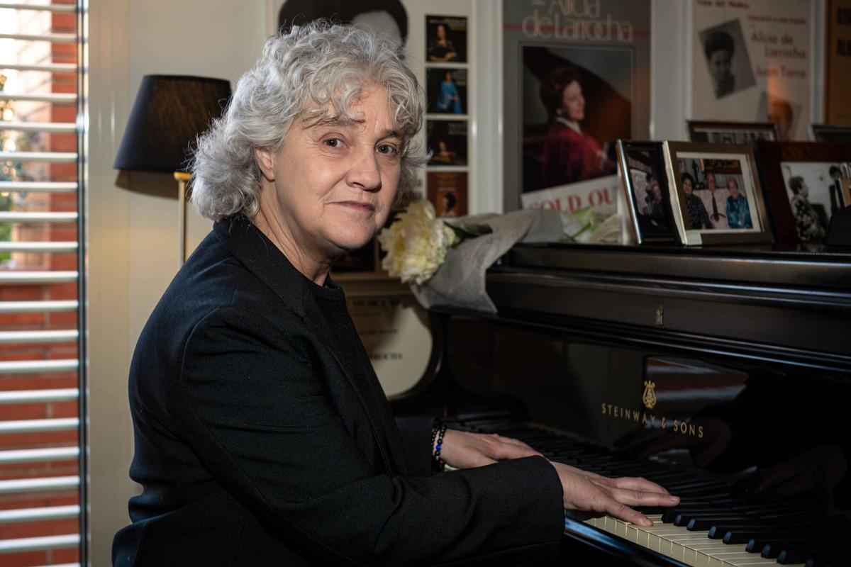 La cantante y compositora española Mayte Martín en un retrato fotográfico. (Fuente: El Periódico)
